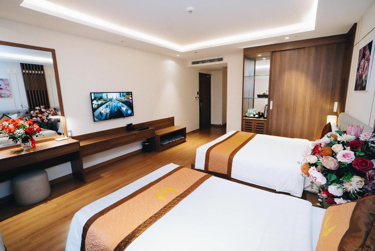 Manh Quan Luxury Hotel Vinh Yen Esterno foto