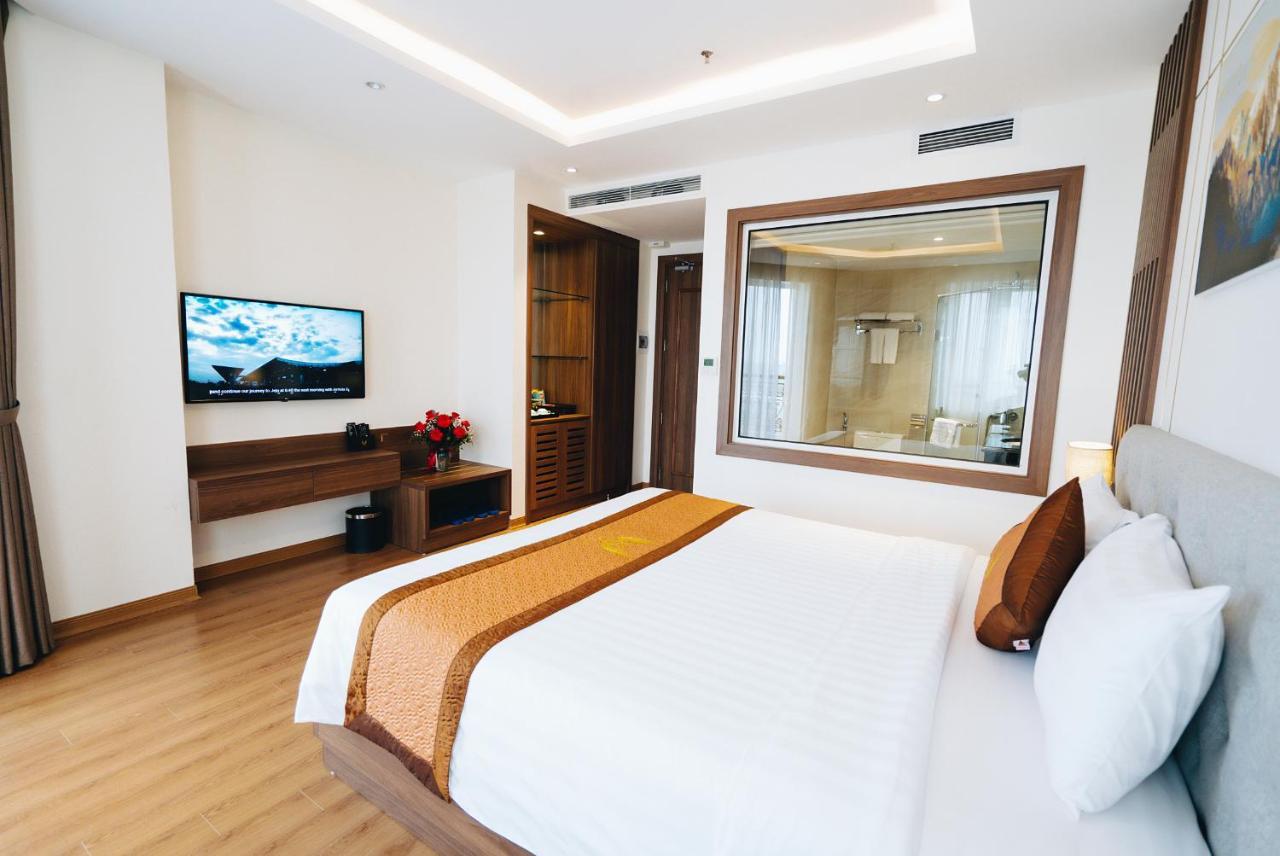Manh Quan Luxury Hotel Vinh Yen Esterno foto