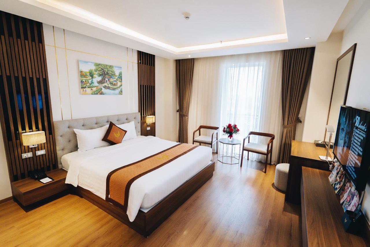 Manh Quan Luxury Hotel Vinh Yen Esterno foto