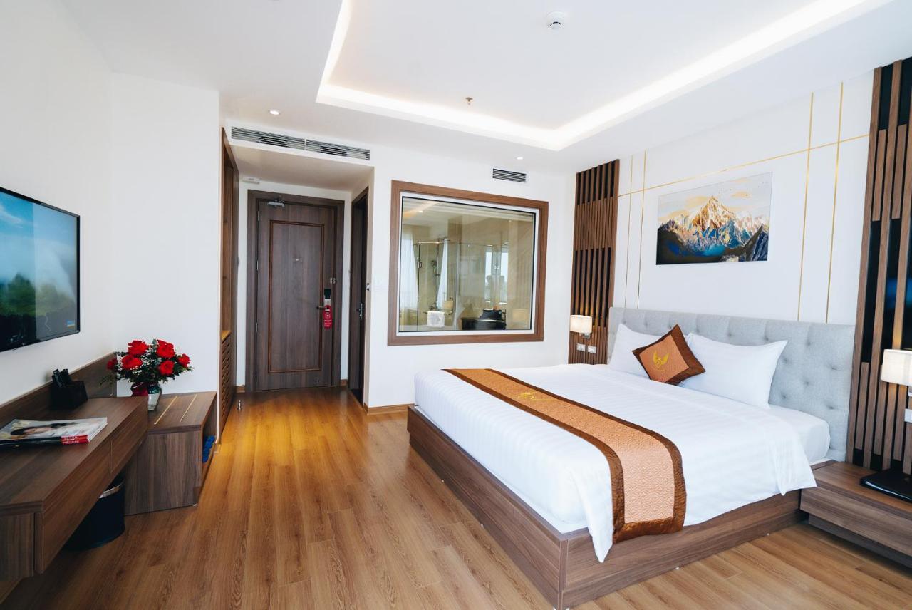 Manh Quan Luxury Hotel Vinh Yen Esterno foto