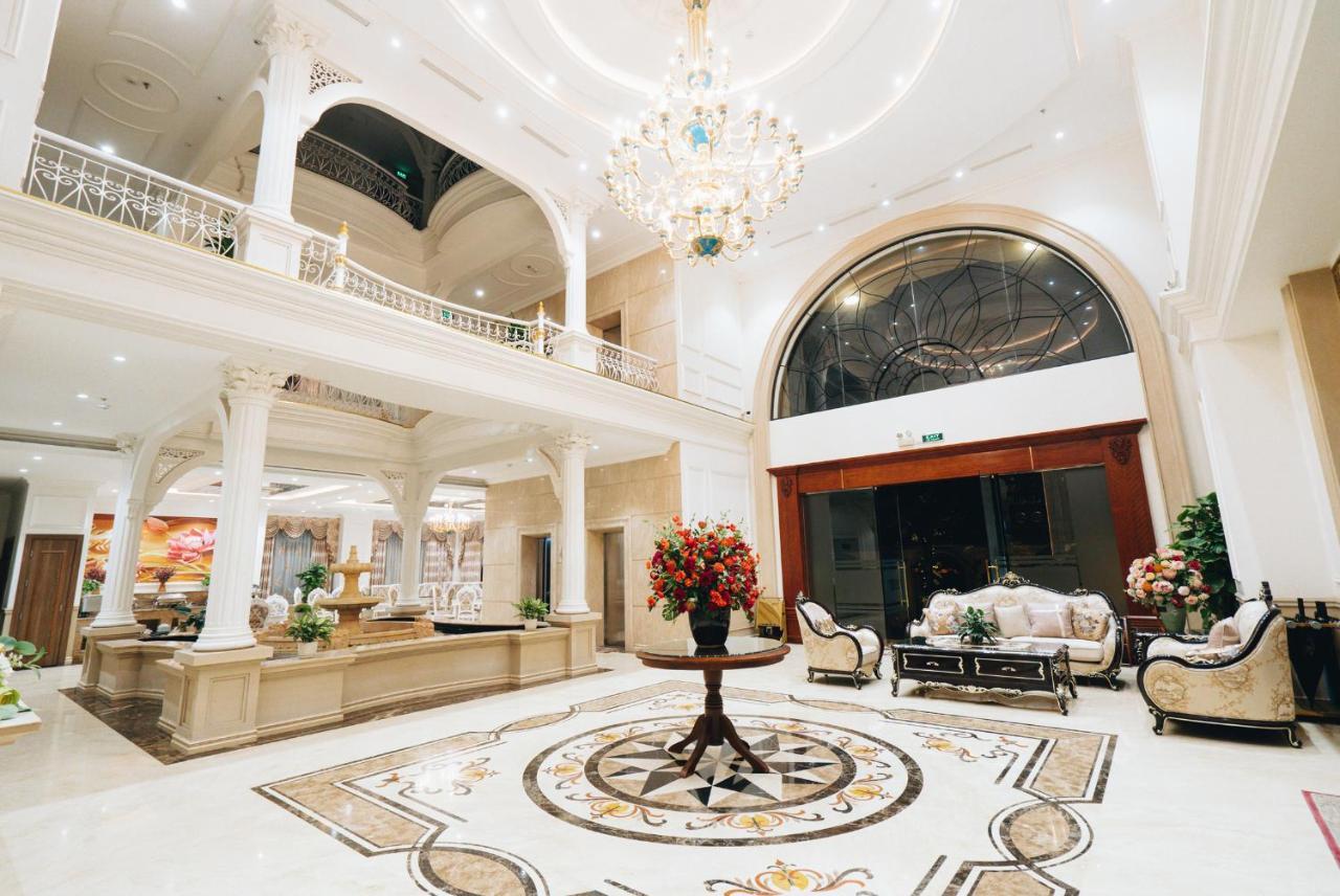 Manh Quan Luxury Hotel Vinh Yen Esterno foto