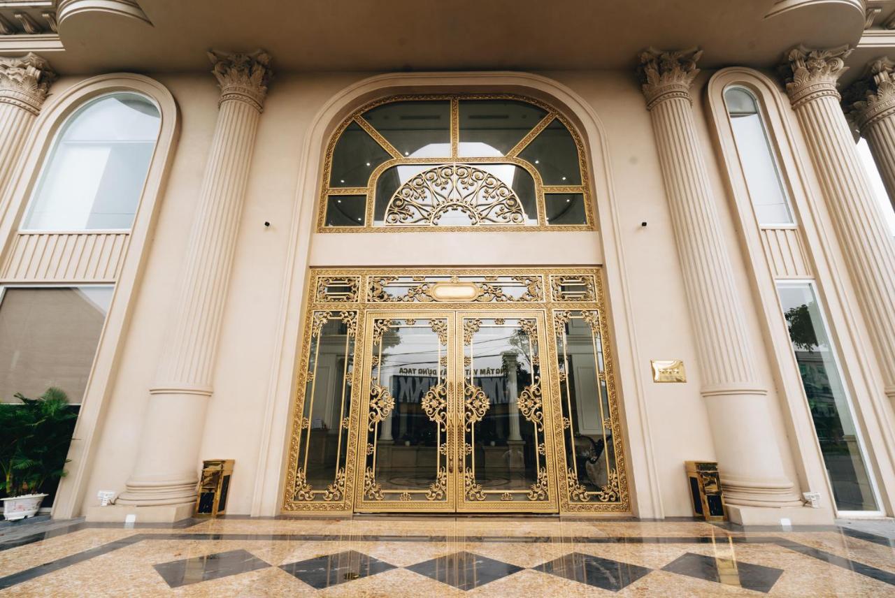 Manh Quan Luxury Hotel Vinh Yen Esterno foto