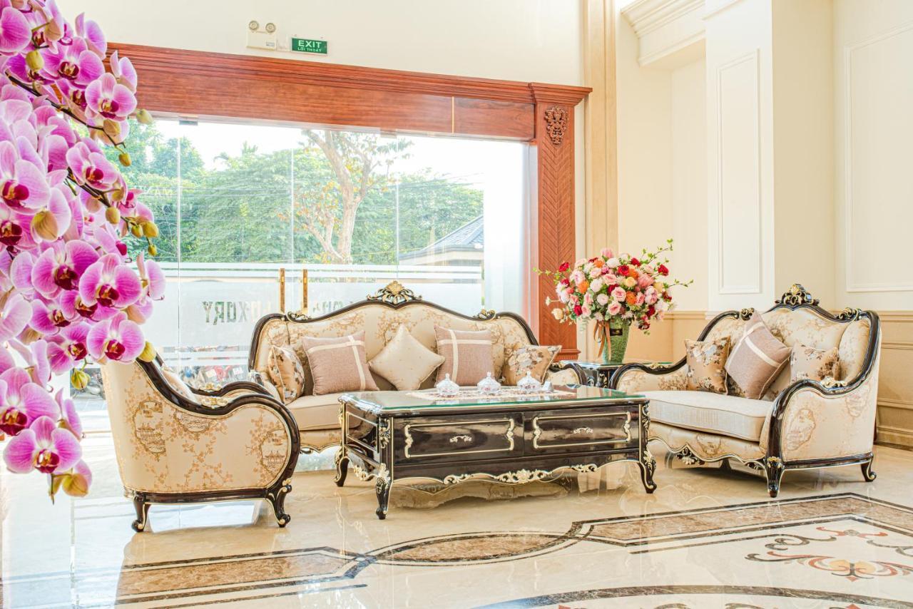Manh Quan Luxury Hotel Vinh Yen Esterno foto